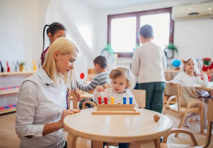 Ile kosztuje prywatne przedszkole? Sprawdź ceny i oszczędź na edukacji dziecka